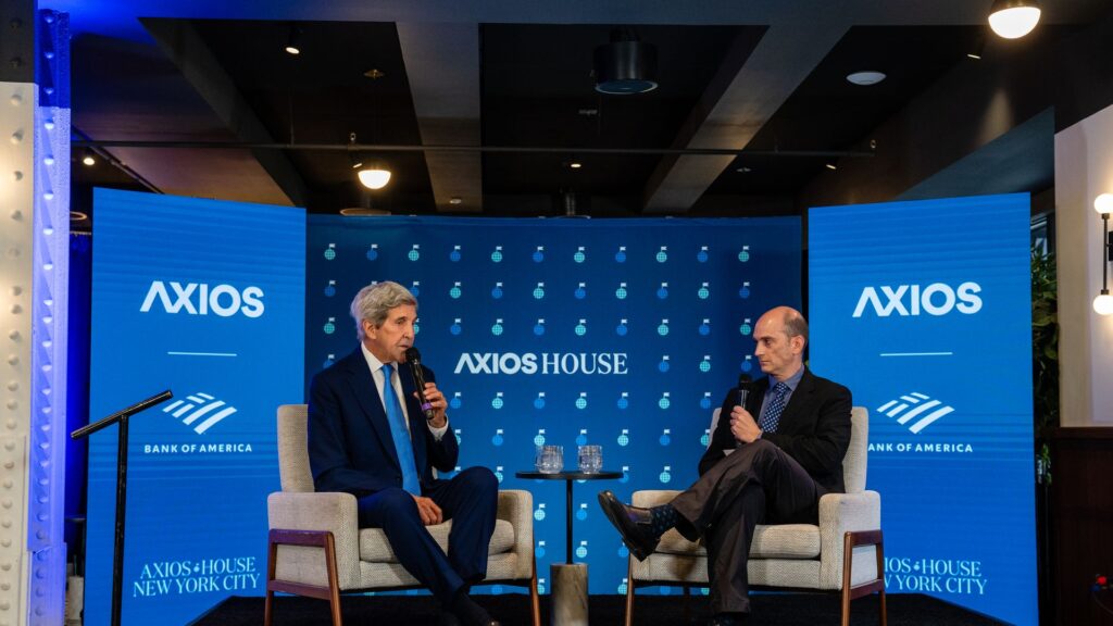 Kerry: U.S. must accelerate fossil fuel phaseout