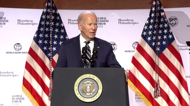 Biden Hails US Economic Gains From Confronting Climate Change